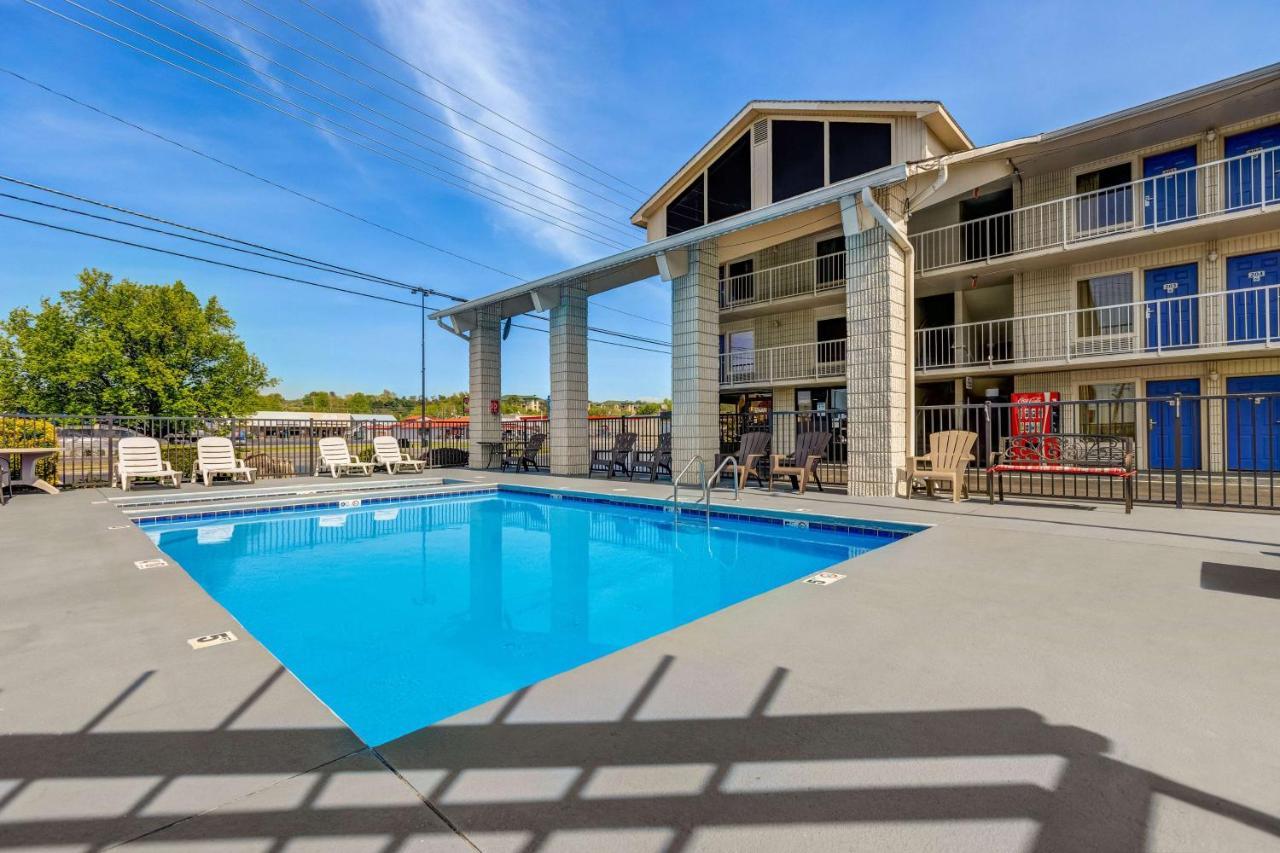Briarstone Inn Pigeon Forge Bagian luar foto