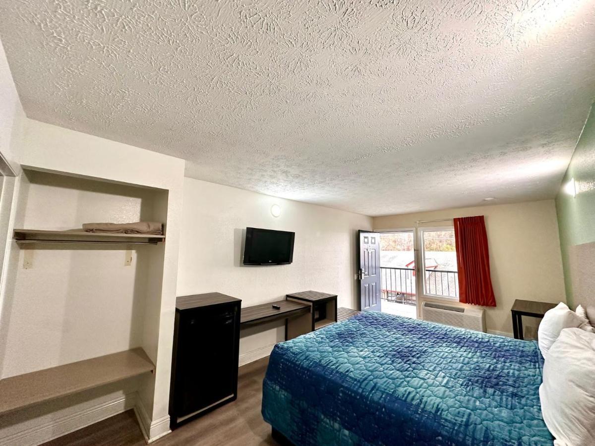 Briarstone Inn Pigeon Forge Bagian luar foto