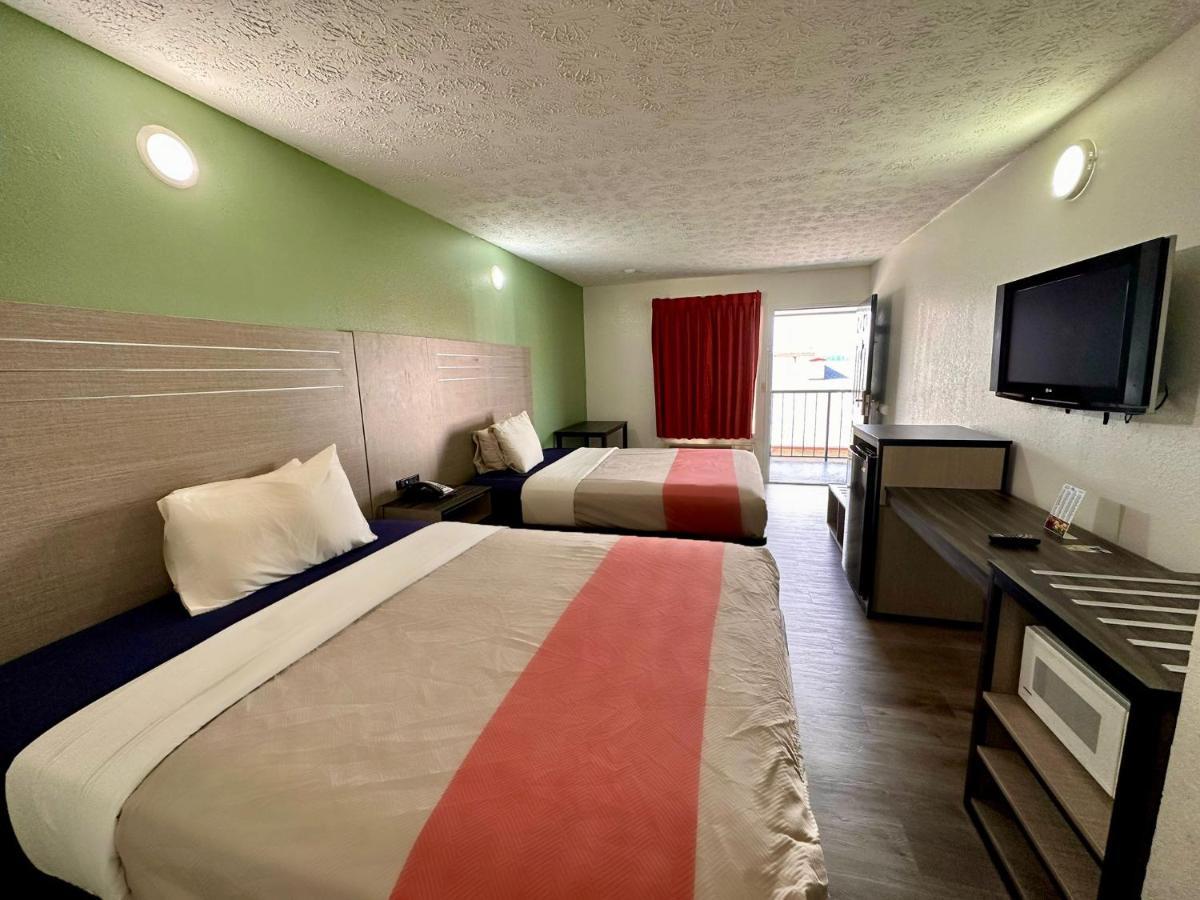 Briarstone Inn Pigeon Forge Bagian luar foto